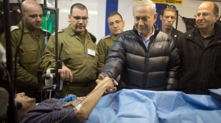Izraelský premiér navštívil 18.února zraněné syrské militanty